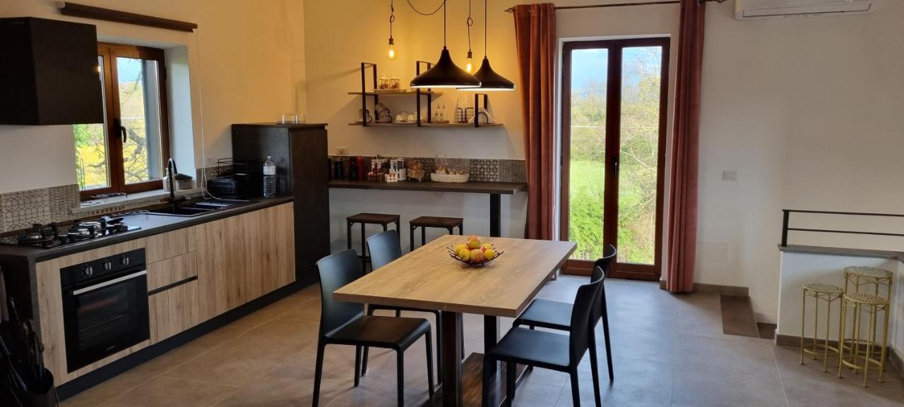 Oltre La Siepe Apartment Nepi Eksteriør billede