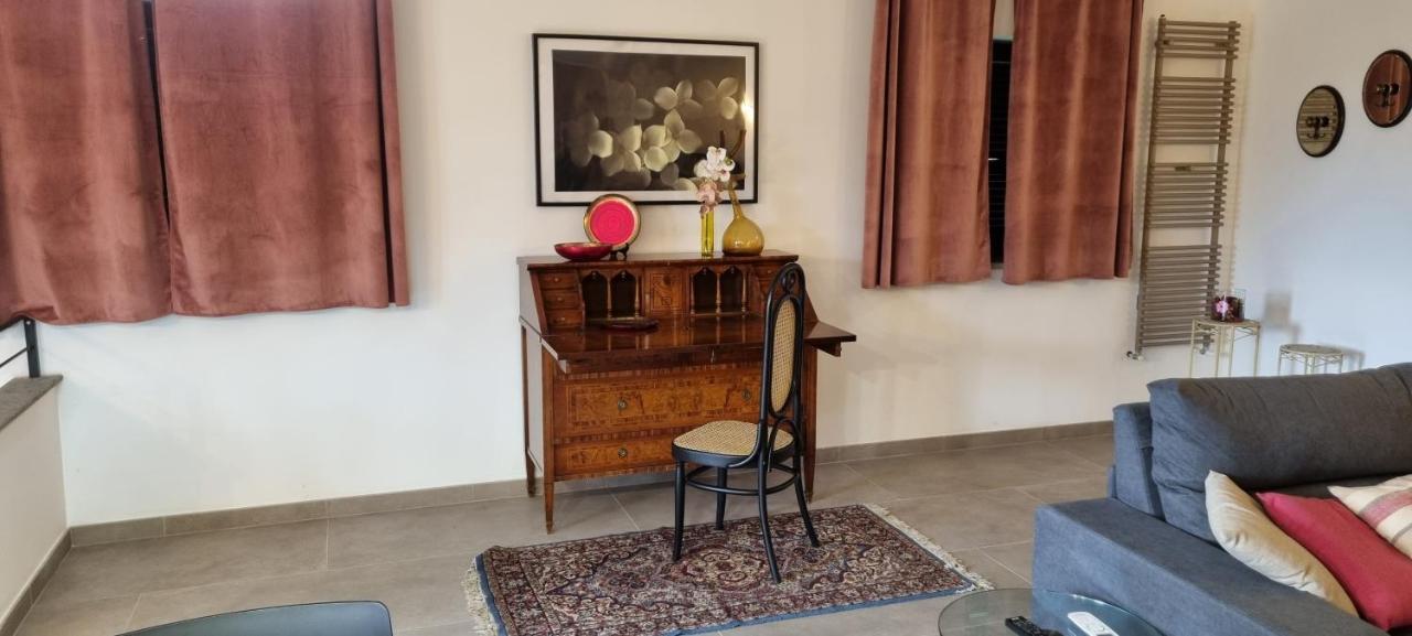 Oltre La Siepe Apartment Nepi Eksteriør billede